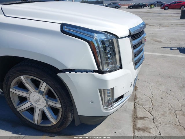 45628146 :رقم المزاد ، 1GYS4CKJ0JR208343 vin ، 2018 Cadillac Escalade Premium Luxury مزاد بيع
