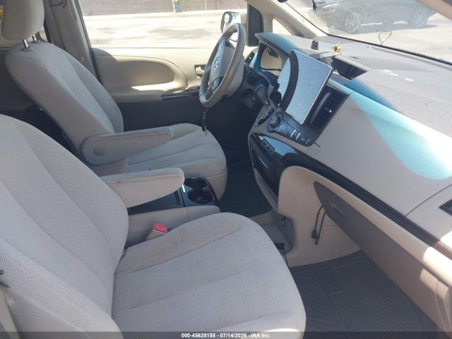 5TDKK3DC8ES502073 Toyota Sienna Le V6 8 Passenger