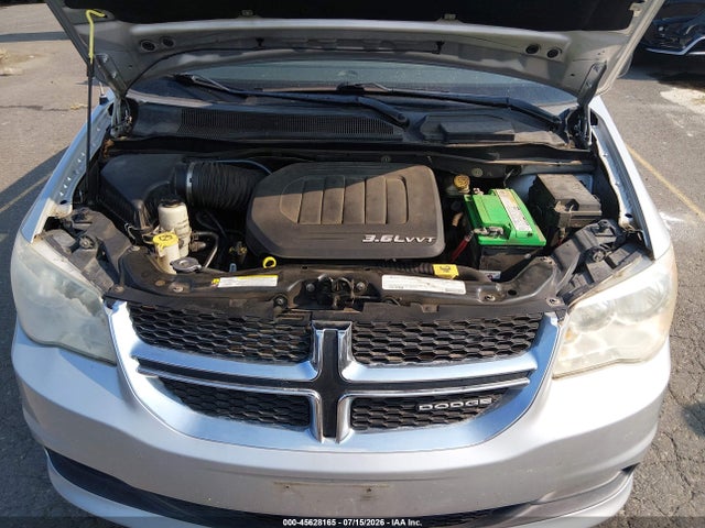 45628165 :رقم المزاد ، 2D4RN4DG7BR700357 vin ، 2011 Dodge Grand Caravan Express مزاد بيع