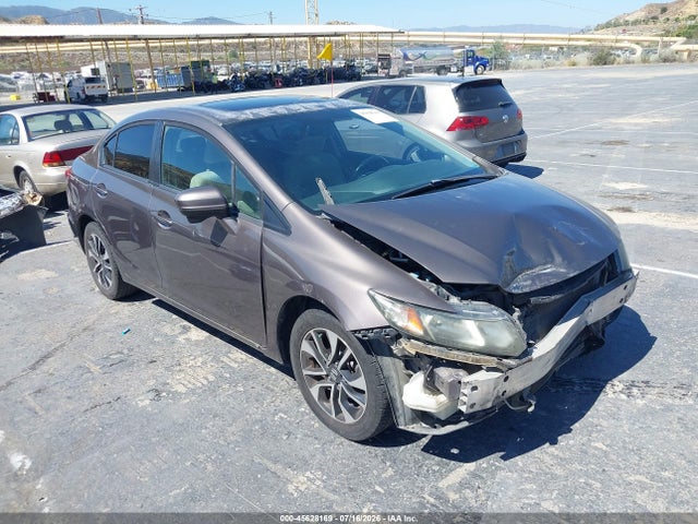 Продажа на аукционе авто 2015 Honda Civic Ex, vin: 2HGFB2F88FH524483, номер лота: 45628169
