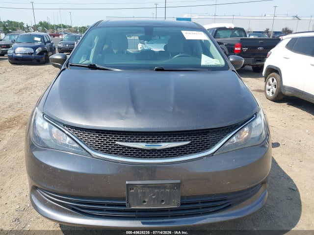 Продажа на аукционе авто 2017 Chrysler Pacifica Lx, vin: 2C4RC1CG4HR519874, номер лота: 45628235