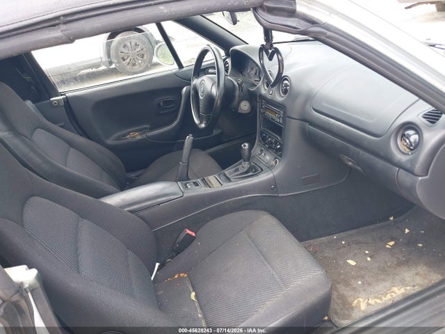 Продажа на аукционе авто 2000 Mazda Mx-5 Miata Ls/special Edition, vin: JM1NB3537Y0142930, номер лота: 45628243