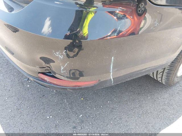 45628265 :رقم المزاد ، 3VW2B7AJ2JM257398 vin ، 2018 Volkswagen Jetta 1.4t S مزاد بيع