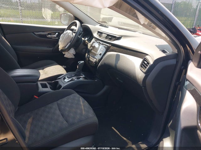 JN1BJ1CR7JW252769 Nissan Rogue Sport Sv