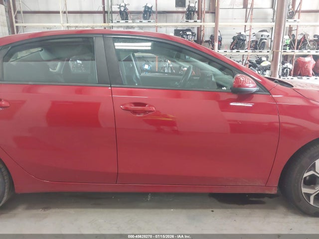 2020 Kia Forte Lxs მანქანა იყიდება აუქციონზე, vin: 3KPF24ADXLE147290, აუქციონის ნომერი: 45628270