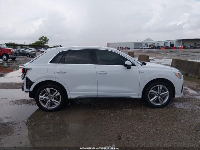 Продаж на аукціоні авто 2022 Audi Q3 Premium 45 Tfsi S Line Quattro Tiptronic, vin: WA1DECF32N1138110, номер лоту: 45628366
