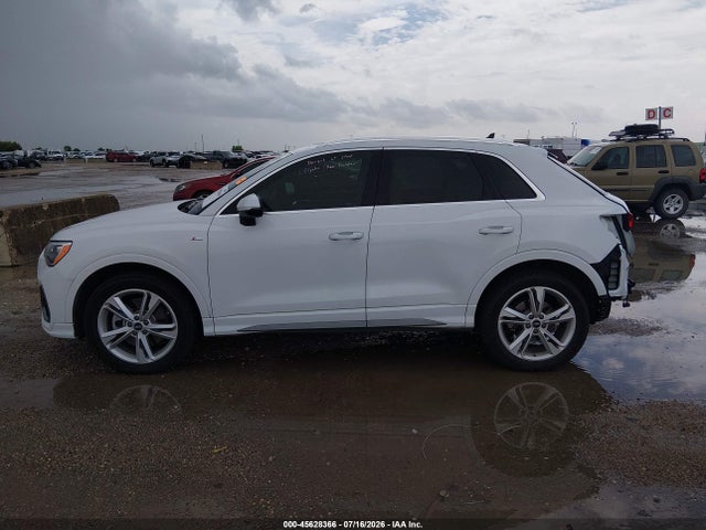 Продаж на аукціоні авто 2022 Audi Q3 Premium 45 Tfsi S Line Quattro Tiptronic, vin: WA1DECF32N1138110, номер лоту: 45628366