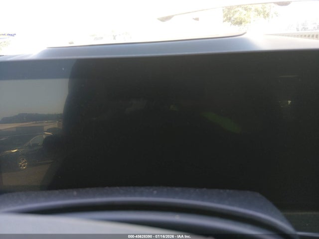 45628390 :رقم المزاد ، 5UX23EM0XR9V51115 vin ، 2024 Bmw X7 Xdrive40i مزاد بيع