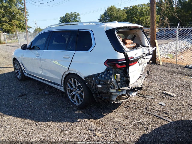 45628390 :رقم المزاد ، 5UX23EM0XR9V51115 vin ، 2024 Bmw X7 Xdrive40i مزاد بيع