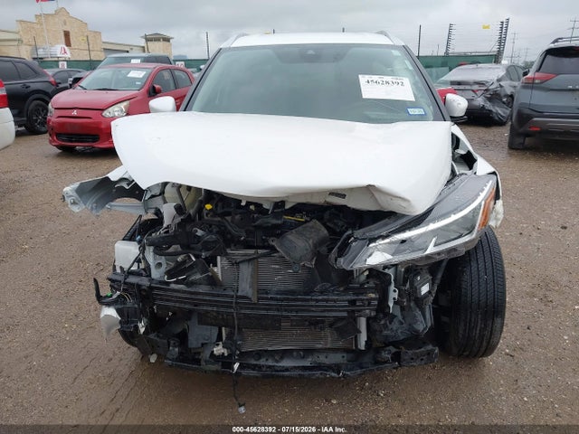 Продажа на аукционе авто 2023 Nissan Kicks Sv Xtronic Cvt, vin: 3N1CP5CV8PL564363, номер лота: 45628392