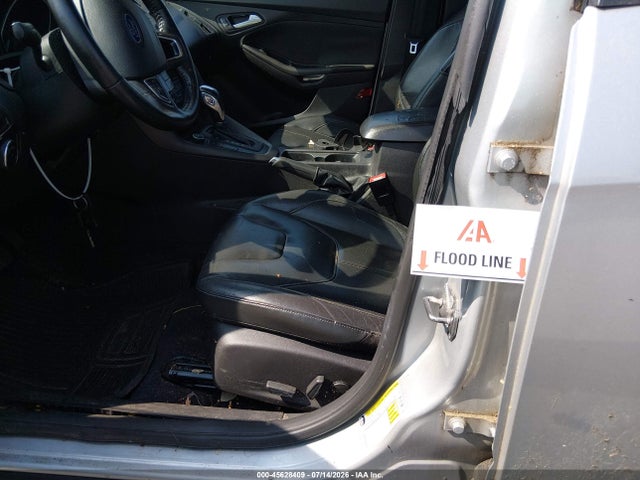 Ford FOCUS SE 2015 1FADP3F24FL267209 Image 6