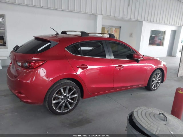 Продажа на аукционе авто 2018 Mazda Mazda3 Touring, vin: 3MZBN1L32JM161919, номер лота: 45628412