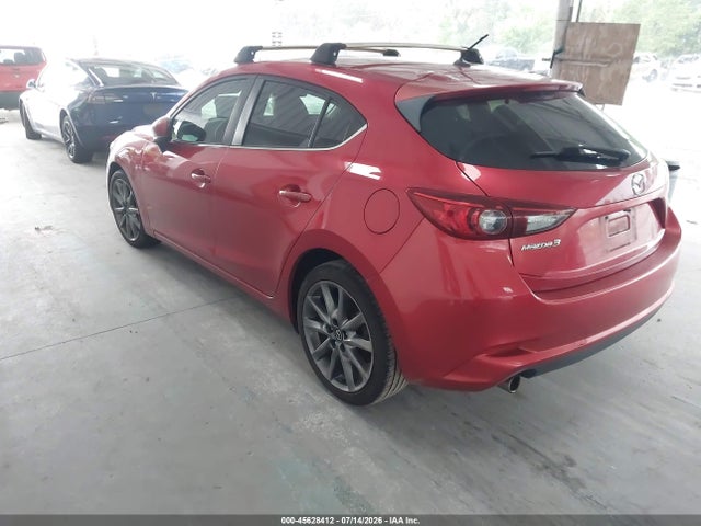 Продажа на аукционе авто 2018 Mazda Mazda3 Touring, vin: 3MZBN1L32JM161919, номер лота: 45628412