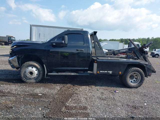 45628414 :رقم المزاد ، 3C7WRSAL5HG580361 vin ، 2017 Ram 3500 Chassis Tradesman/slt مزاد بيع