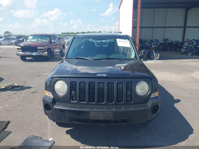 2010 Jeep Patriot Sport მანქანა იყიდება აუქციონზე, vin: 1J4NT2GB3AD589811, აუქციონის ნომერი: 45628415