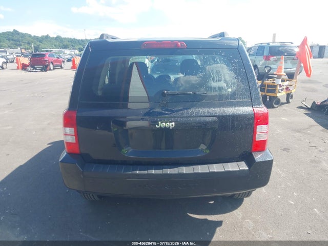 2010 Jeep Patriot Sport მანქანა იყიდება აუქციონზე, vin: 1J4NT2GB3AD589811, აუქციონის ნომერი: 45628415