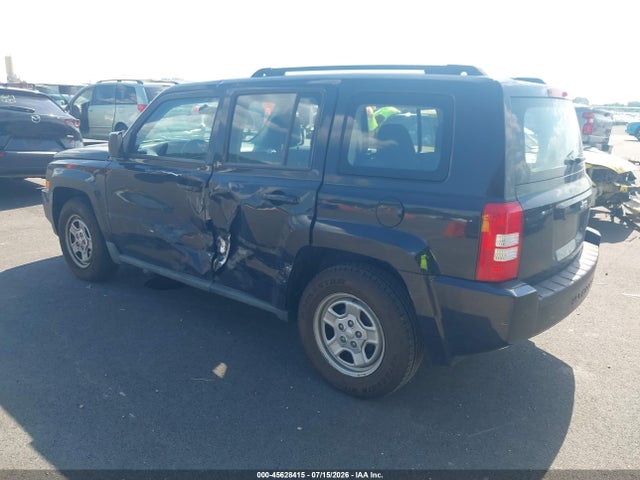 2010 Jeep Patriot Sport მანქანა იყიდება აუქციონზე, vin: 1J4NT2GB3AD589811, აუქციონის ნომერი: 45628415