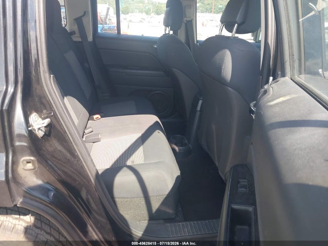 2010 Jeep Patriot Sport მანქანა იყიდება აუქციონზე, vin: 1J4NT2GB3AD589811, აუქციონის ნომერი: 45628415