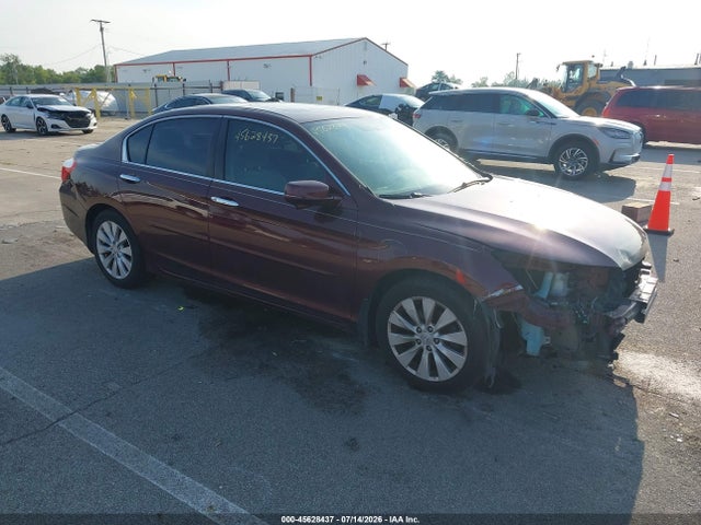 2015 1HGCR2F7XFA054056 main image