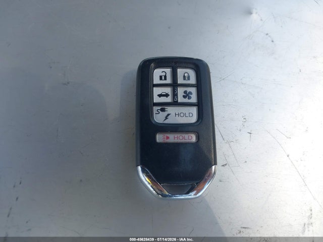 JHMZC5F38JC008729 Honda Clarity Plug-in Hybrid Touring