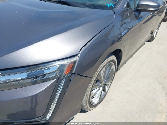 JHMZC5F38JC008729 Honda Clarity Plug-in Hybrid Touring