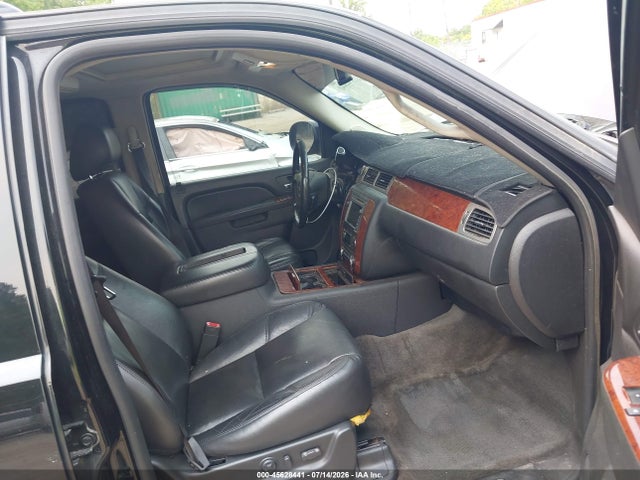 Aukcja sprzedaży 2010 Chevrolet Tahoe Ltz, vin: 1GNUKCE06AR177498, numer aukcji: 45628441