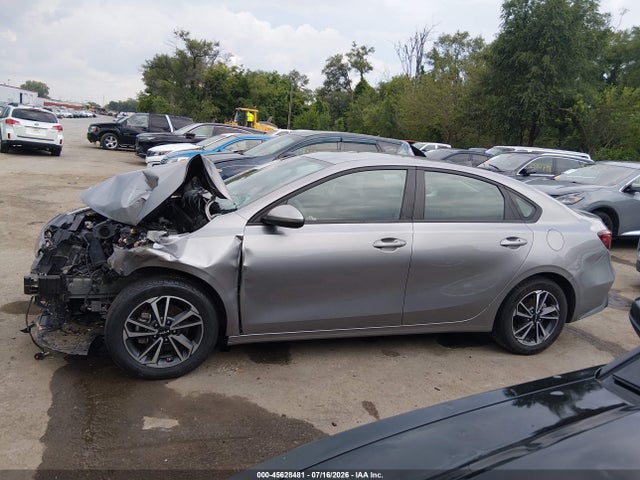Aukcja sprzedaży 2023 Kia Forte Lxs, vin: 3KPF24AD2PE527245, numer aukcji: 45628481