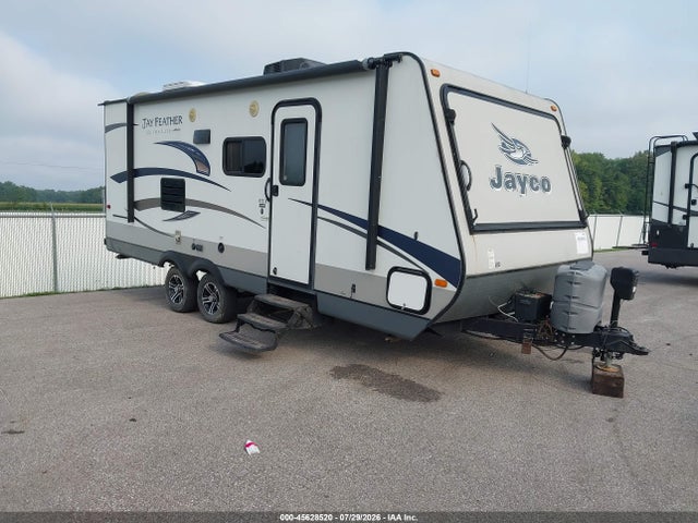45628520 :رقم المزاد ، 1UJBJHBL7F1JU0139 vin ، 2015 Jayco Jay Feathe مزاد بيع