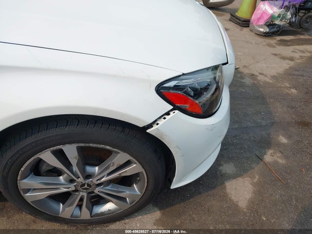 45628527 :رقم المزاد ، WDDWF8EB0KR512878 vin ، 2019 Mercedes-benz C 300 4matic مزاد بيع