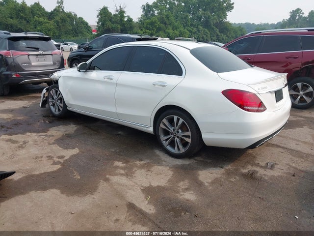 45628527 :رقم المزاد ، WDDWF8EB0KR512878 vin ، 2019 Mercedes-benz C 300 4matic مزاد بيع