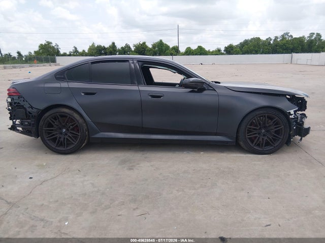 WBS83FK00TCV72241 BMW M5