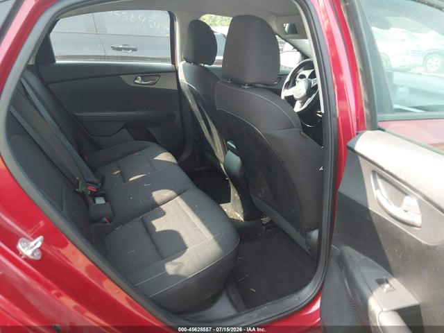 45628557 :رقم المزاد ، 3KPF24AD9KE071558 vin ، 2019 Kia Forte Lxs مزاد بيع