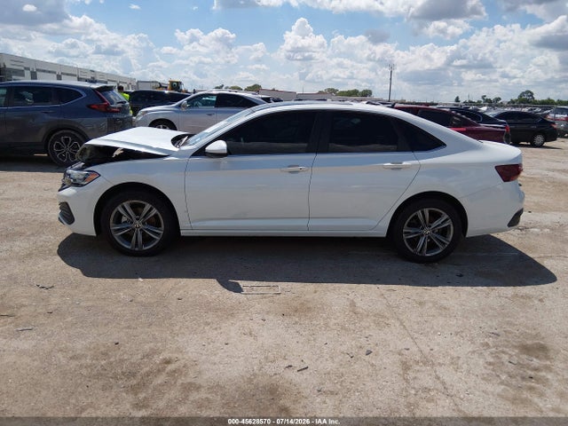 2024 Volkswagen Jetta 1.5t Se მანქანა იყიდება აუქციონზე, vin: 3VW7M7BU8RM073684, აუქციონის ნომერი: 45628570