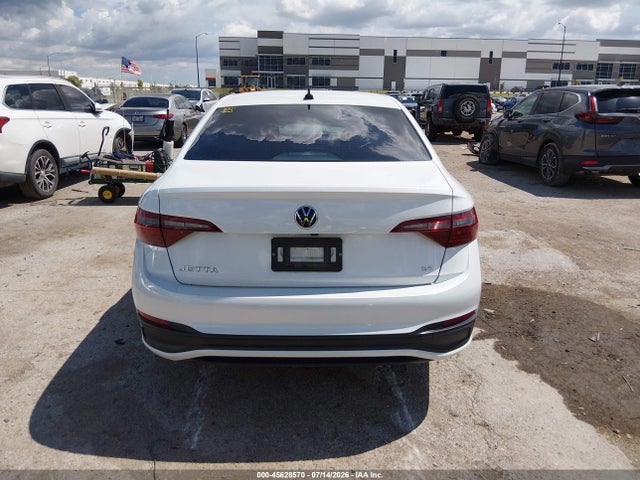 2024 Volkswagen Jetta 1.5t Se მანქანა იყიდება აუქციონზე, vin: 3VW7M7BU8RM073684, აუქციონის ნომერი: 45628570