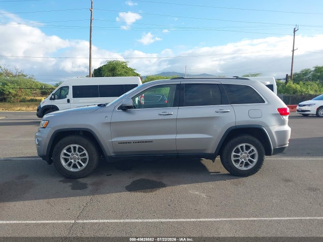 1C4RJFAG4JC452598 Jeep Grand Cherokee Laredo E 4x4