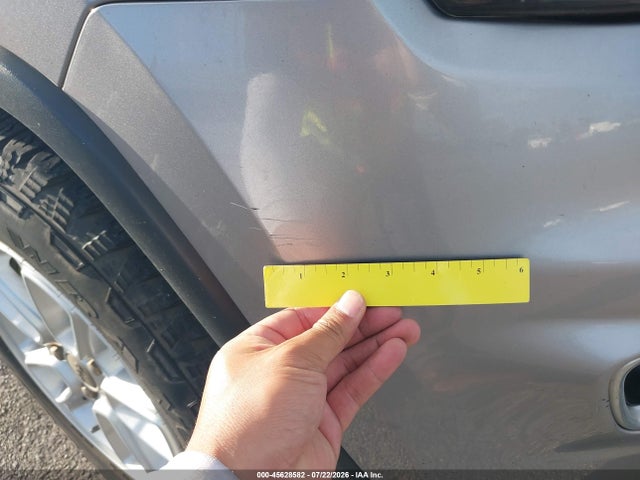 1C4RJFAG4JC452598 Jeep Grand Cherokee Laredo E 4x4