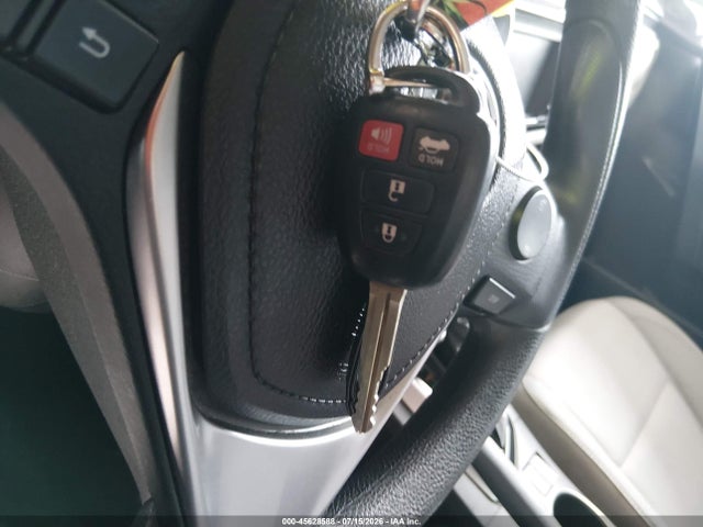 Продажа на аукционе авто 2014 Toyota Corolla Le Plus, vin: 5YFBURHE9EP172672, номер лота: 45628588