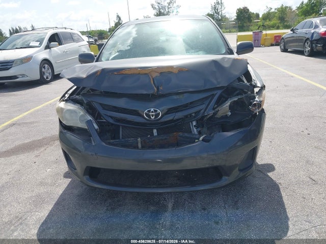 45628628 :رقم المزاد ، 2T1BU4EE4CC844545 vin ، 2012 Toyota Corolla Le مزاد بيع