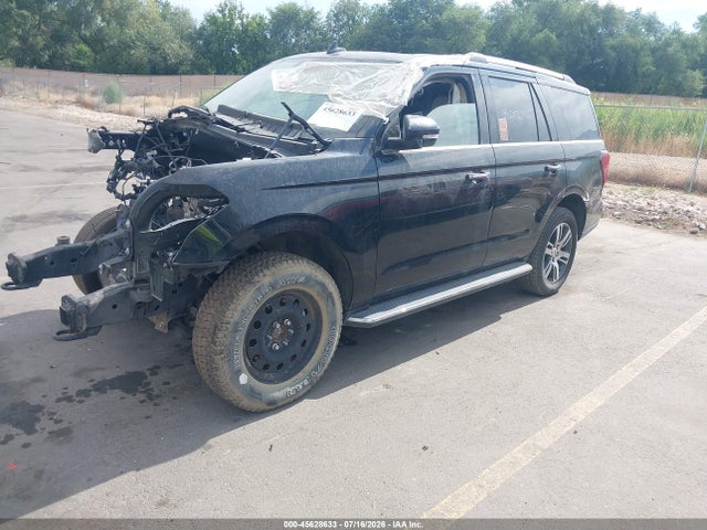 Ford Expedition Limited 2023 1FMJU2A88PEA07280 Image 2