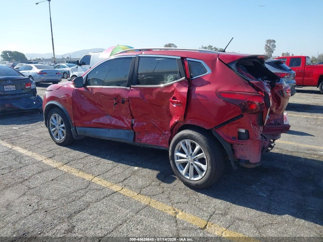 JN1BJ1CP7HW026658 Nissan Rogue Sport Sv