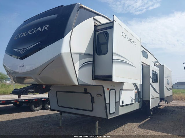 45628648 :رقم المزاد ، 4YDFCGS22N2501067 vin ، 2022 Keystone Cougar مزاد بيع