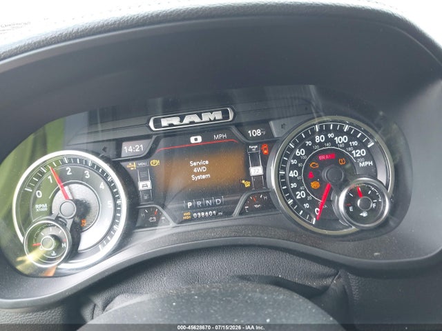 Aukcja sprzedaży 2022 Ram 1500 Laramie  4x4 5'7 Box, vin: 1C6SRFJT6NN140369, numer aukcji: 45628670