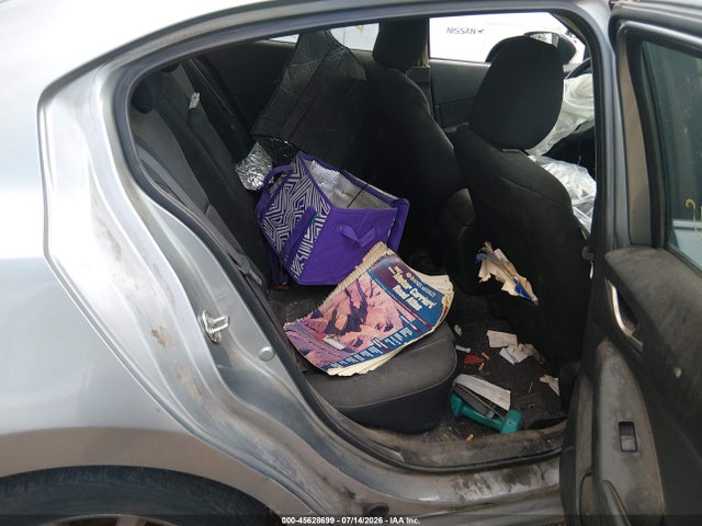 JM1BM1U78G1277493 Mazda Mazda3 I Sport