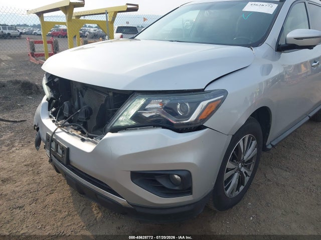 Nissan Pathfinder Sl 2018 5N1DR2MM2JC611997 Image 18