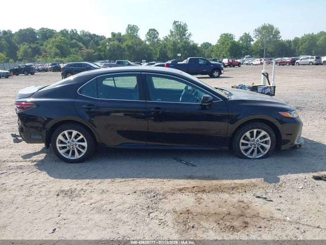 Продаж на аукціоні авто 2021 Toyota Camry Le Awd, vin: 4T1R11BK3MU026997, номер лоту: 45628777
