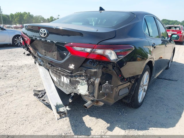 Продаж на аукціоні авто 2021 Toyota Camry Le Awd, vin: 4T1R11BK3MU026997, номер лоту: 45628777