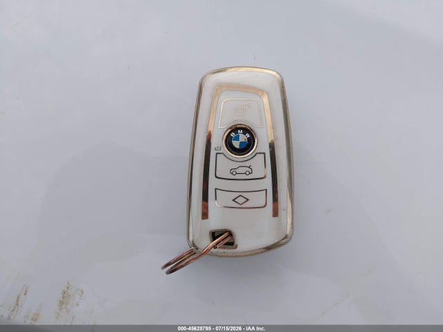 Продаж на аукціоні авто 2016 Bmw 320i Xdrive, vin: WBA8A3C55GK688713, номер лоту: 45628795