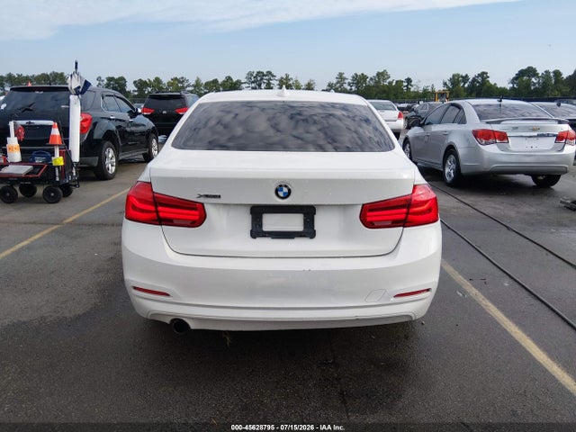 Продаж на аукціоні авто 2016 Bmw 320i Xdrive, vin: WBA8A3C55GK688713, номер лоту: 45628795