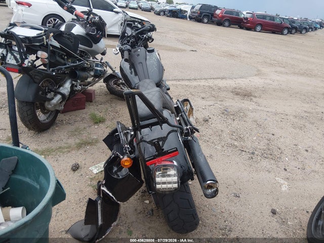 Harley-Davidson FXLRS 2022 1HD1YWZ12NB013144 Image 6