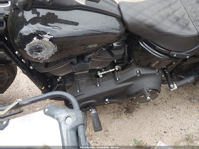 Harley-Davidson FXLRS 2022 1HD1YWZ12NB013144 Image 9